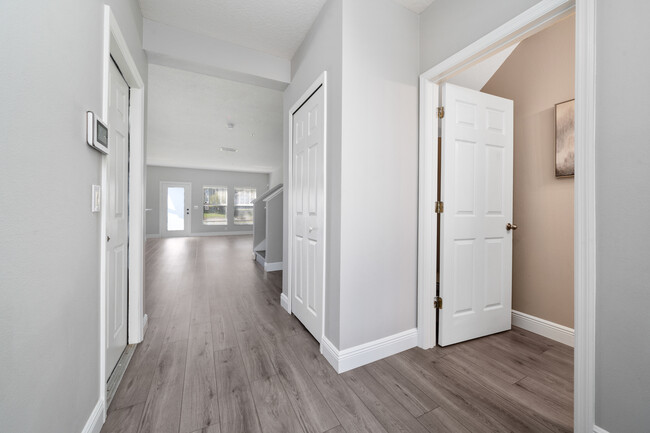 Building Photo - 5412 Caramella Dr
