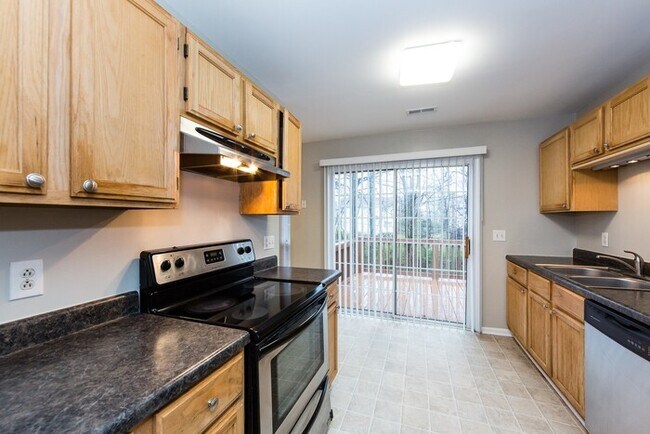 Building Photo - Wonderful 3BD/2BA Open Concept Ranch Home!