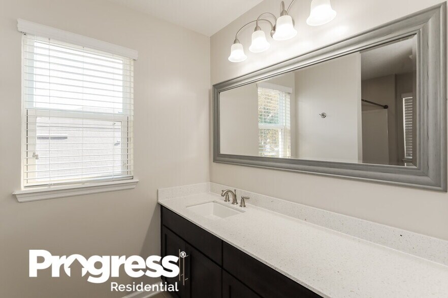 Building Photo - 3059 Holly Grove Lane