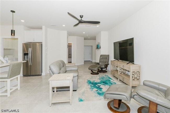 Building Photo - 5697 Mayflower Way
