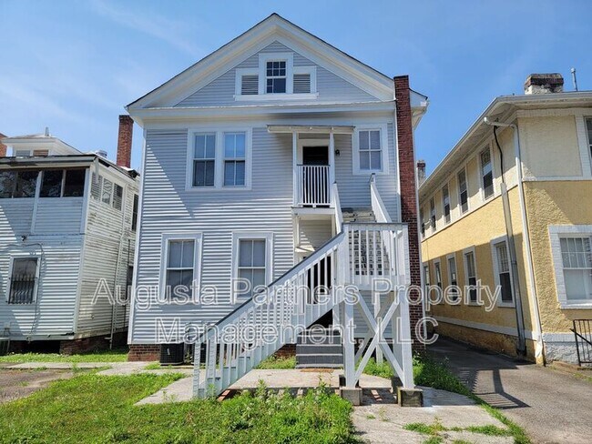 Building Photo - 323.5 Ellis St