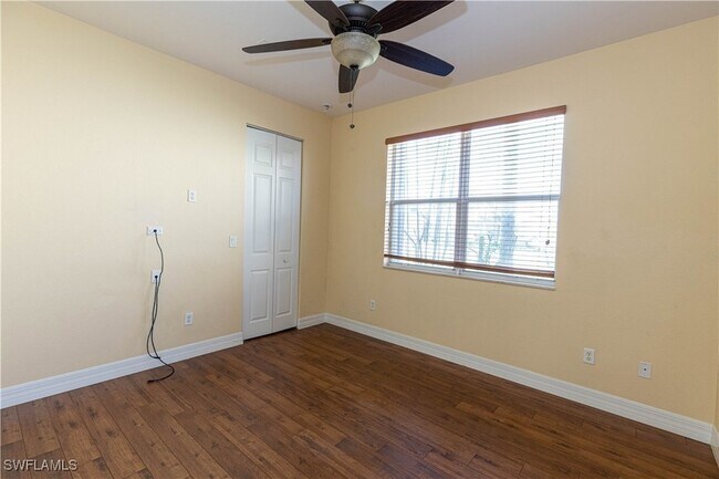 Building Photo - 10094 Mimosa Silk Dr