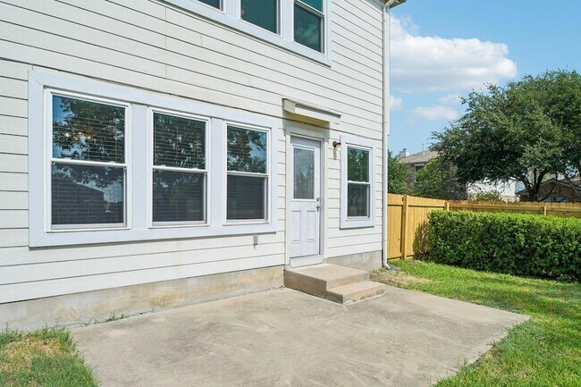Building Photo - 14413 Gurney's Eagle Dr