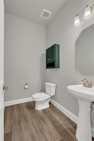 Building Photo - 9237 Trammel Davis Rd