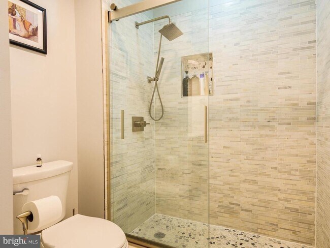 Building Photo - 9419 Steeple Ct