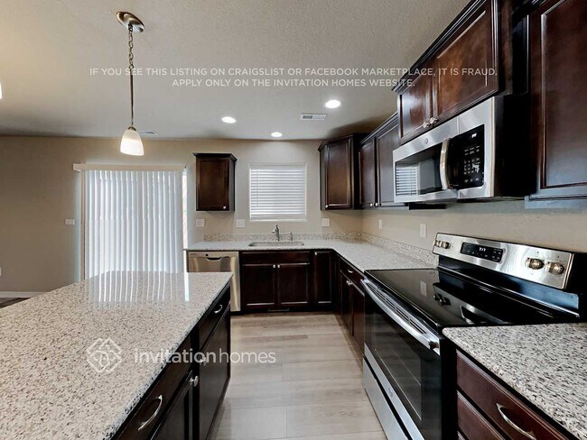 Building Photo - 10949 Quercia Cir