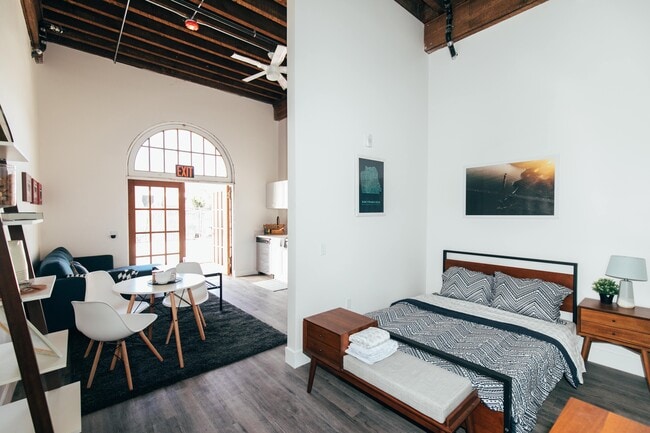 Floorplan - The Rose on Bond