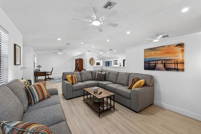 Building Photo - 8166 155th Pl N