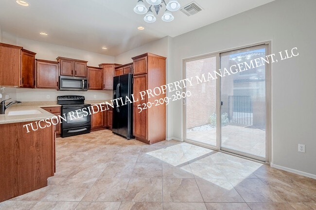 Building Photo - 10534 E Native Rose Trail