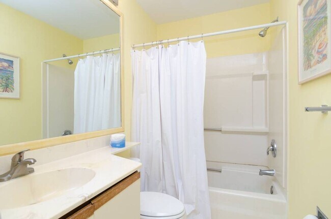 Building Photo - 1705 Sand Dollar Ct