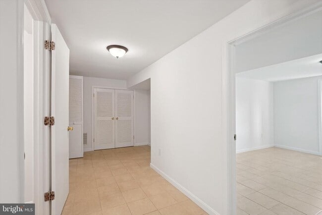 Building Photo - 3910 Yuma St NW