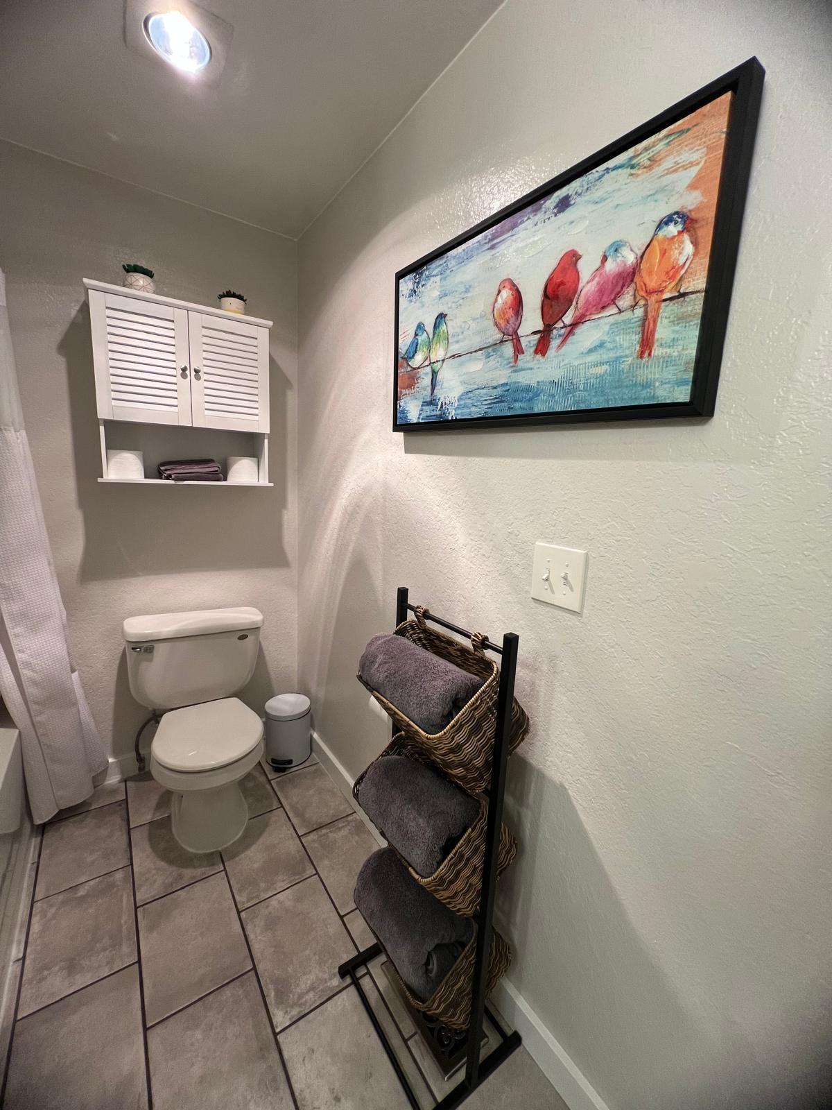 Main Bathroom - 913 92nd St SE
