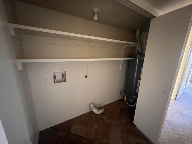 Building Photo - 1307 S Copias Way