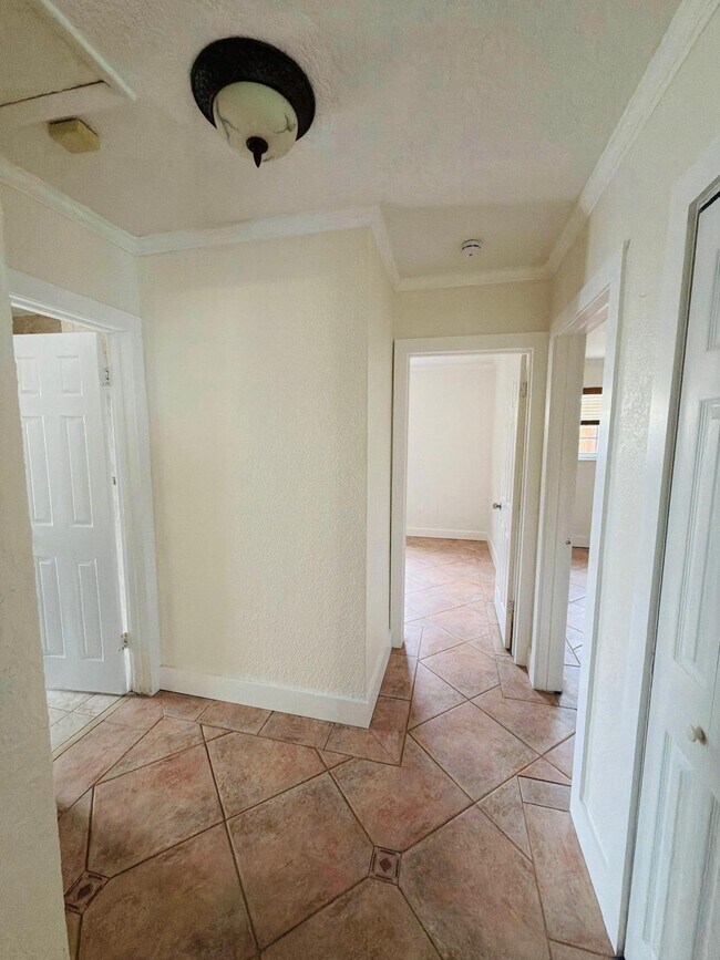 Building Photo - 515 NW 202nd Terrace