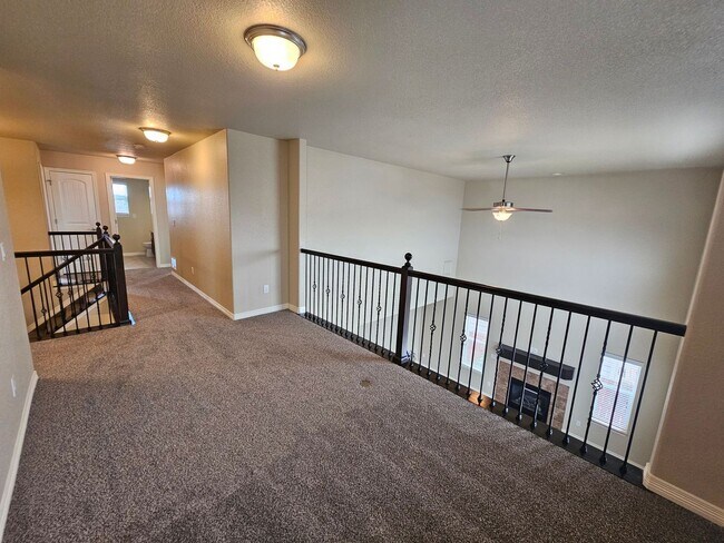 Building Photo - 6471 Stingray Ln