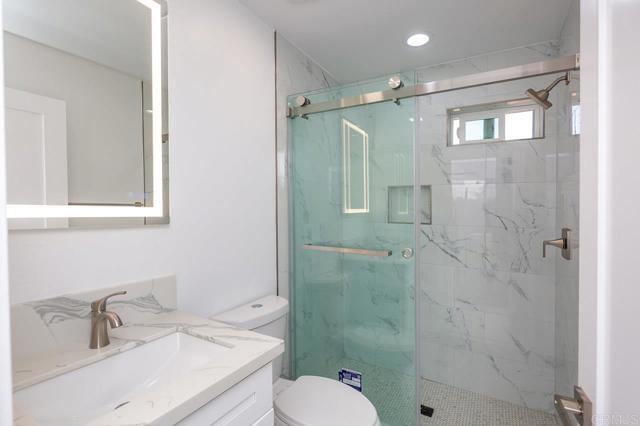 Building Photo - 1999 Westinghouse St