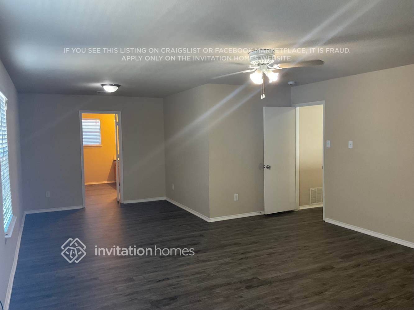 Building Photo - 5028 Raymond Dr
