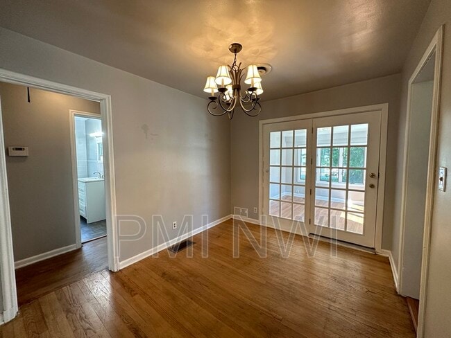 Building Photo - 209 N Rensselaer Ave