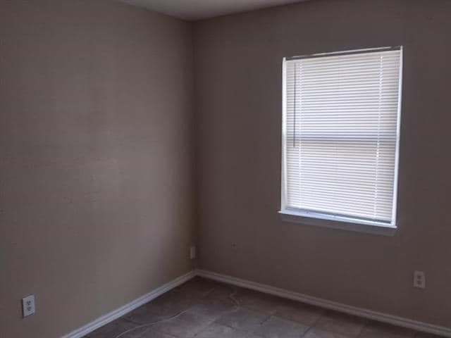 Building Photo - 2432 E Timberview Ln