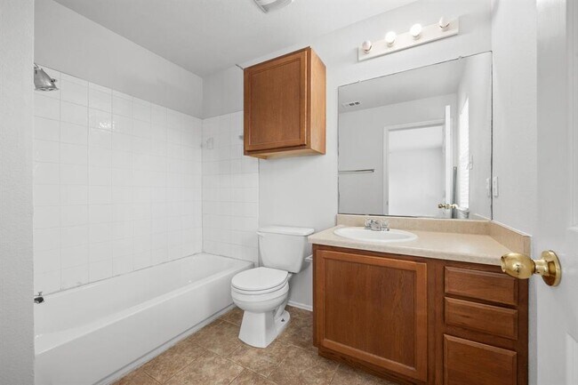 Building Photo - 105 Fire Island Dr