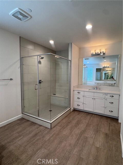 Building Photo - 277 Barnes Rd