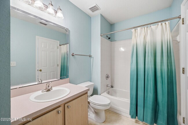 Building Photo - 1655 The Greens Way