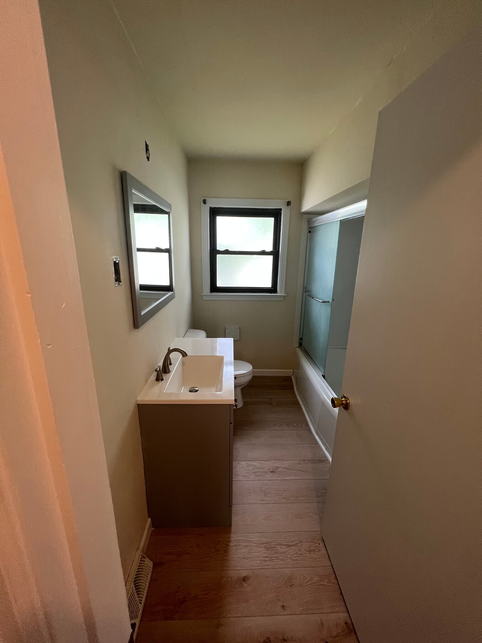 Updated Bathroom - 1156 S 6th St