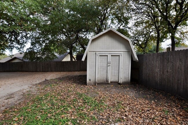 Building Photo - 103 Kenshire Ct