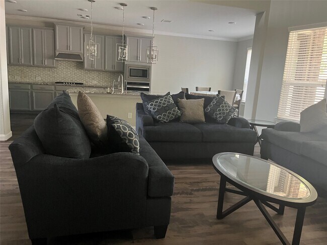 Building Photo - 13411 Lake Willoughby Ln