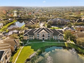 Building Photo - Beautiful WATER VIEW 3 bedroom, 2 bathroom...