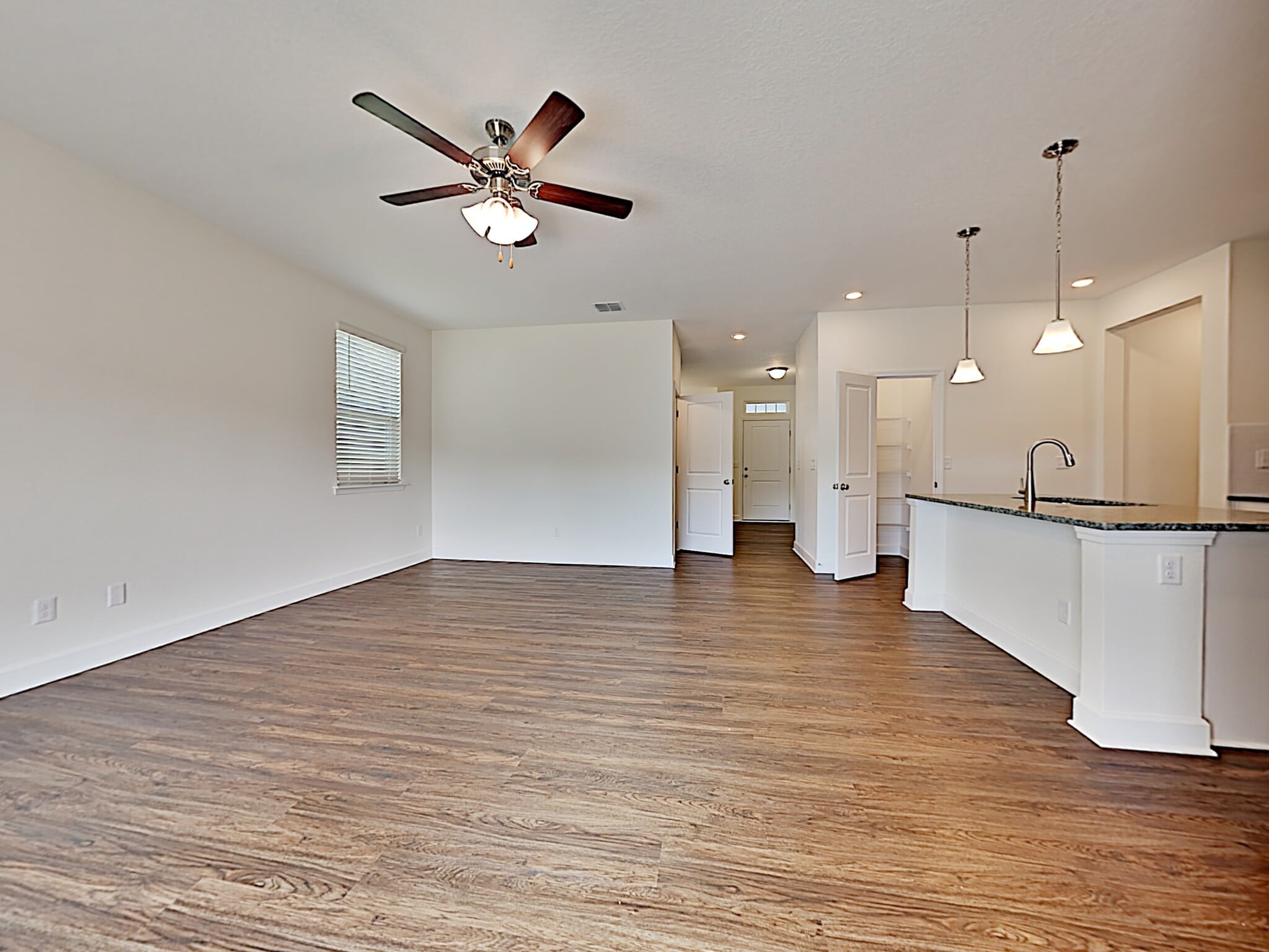 Building Photo - 61 Olivewood Pl