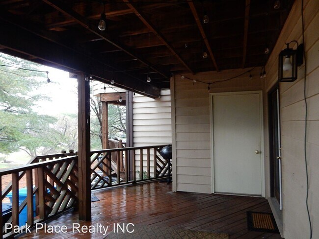 Building Photo - 3 br, 3 bath House - 106 Windward Dr SW