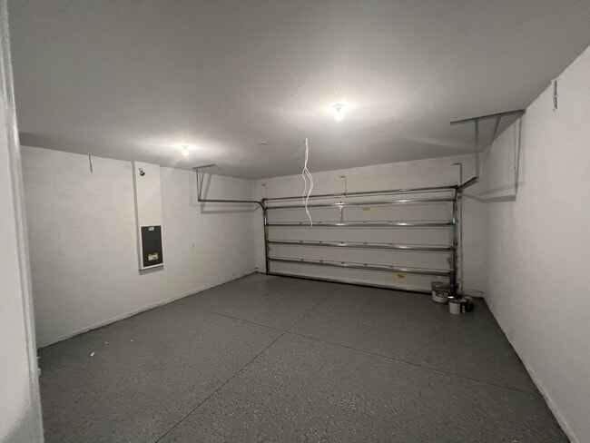 Building Photo - 35522 Shade Fern Ln