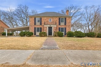 Building Photo - 717 Francis St