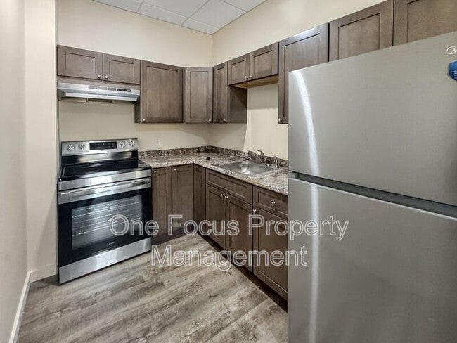 Building Photo - 256 Allegheny St