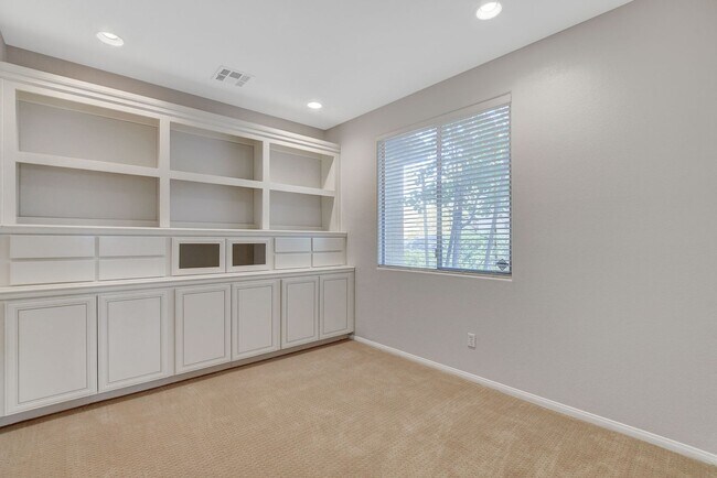 Building Photo - 1289 Corista Dr