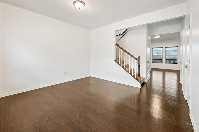 Building Photo - 1586 Garden View Dr