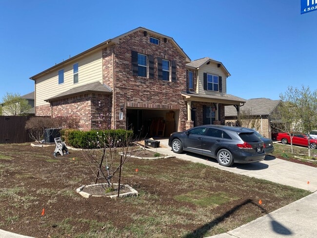 Building Photo - 3101 Christians Tee