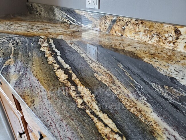 Building Photo - 357 Washington Ave