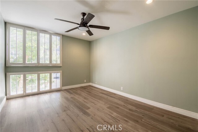 Building Photo - 1305 N Columbus Ave