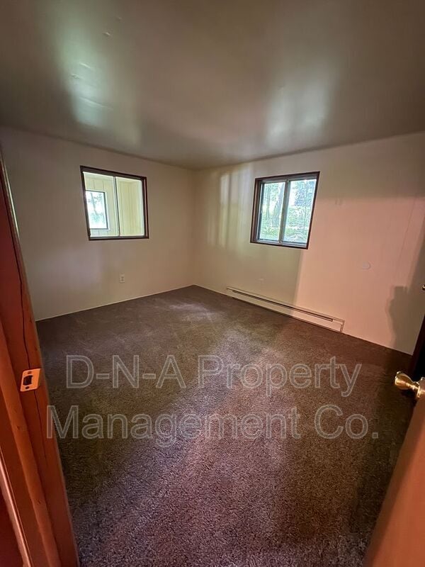 Building Photo - 1513 Locust Ln