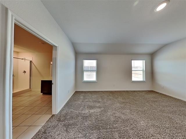 Building Photo - 2909 Menguita St