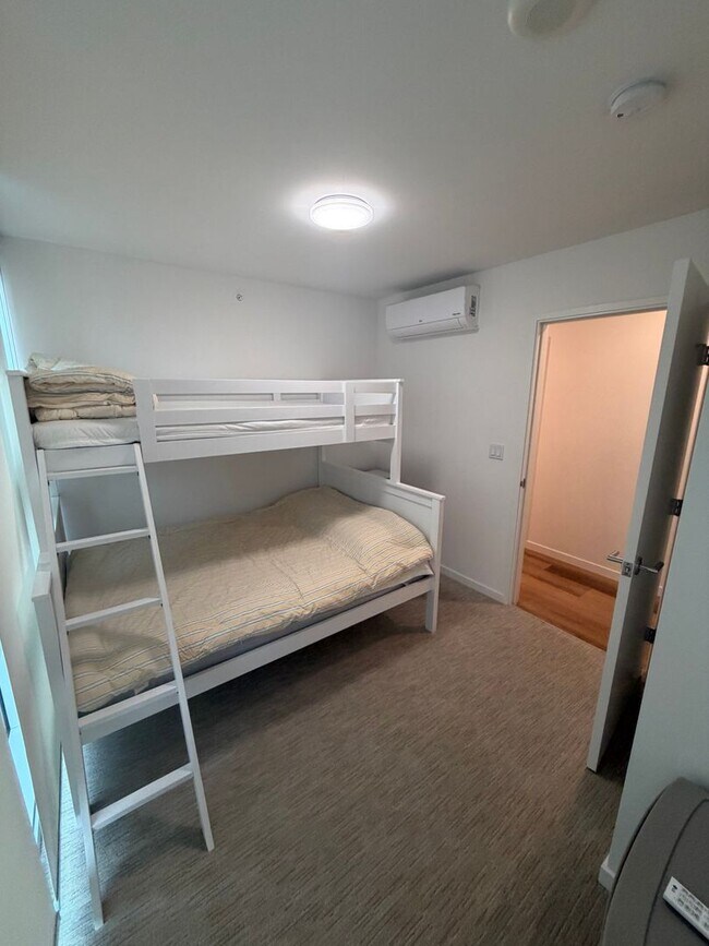 Building Photo - Ready to Move in Brand New Condo! Fully Furnished! 2 Bed/2 Bath/1 Parking at The Park on Ke‘eaumoku!