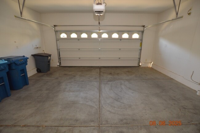 Building Photo - 9598 Greensburg Ave