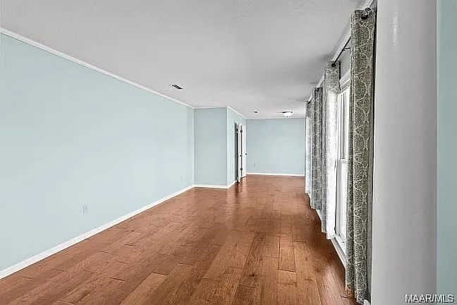 Building Photo - 300 Loyola Dr
