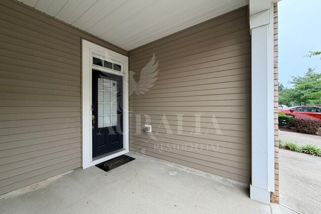 Building Photo - 907 Saratoga Dr