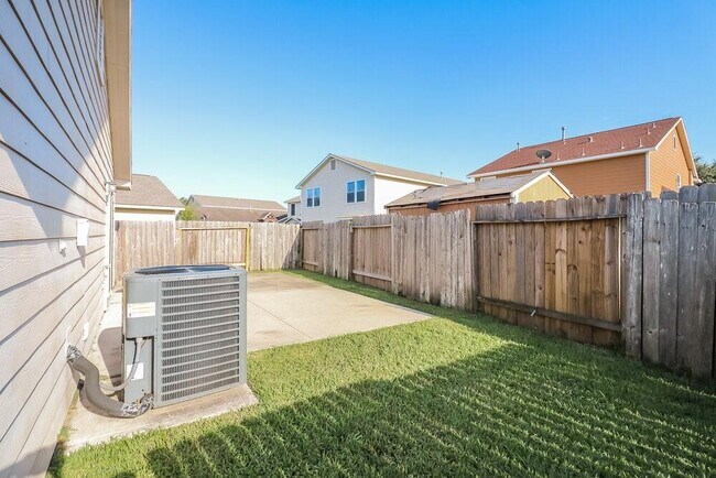 Building Photo - 12806 Blue Timbers Ct