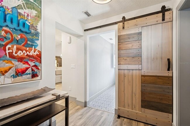 Building Photo - 292 Sunlit Cove Dr NE