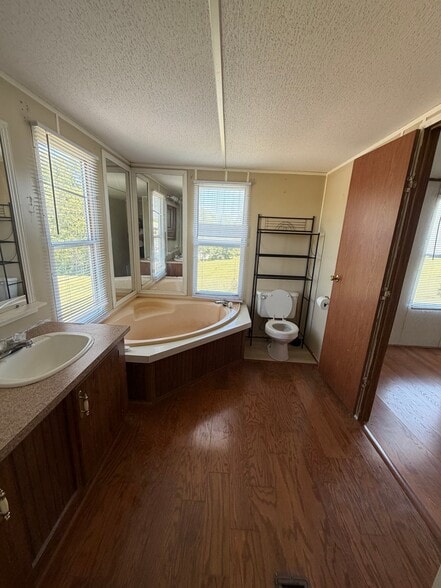 Building Photo - 2031 Boone Trail