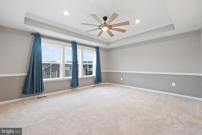 Building Photo - 4615 Crossing Ct